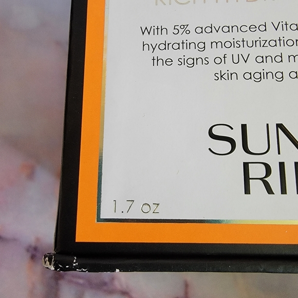 Sunday Riley C.E.O. Vitamin C Rich Hydration Cream 1.7oz in Box - Picture 8 of 9